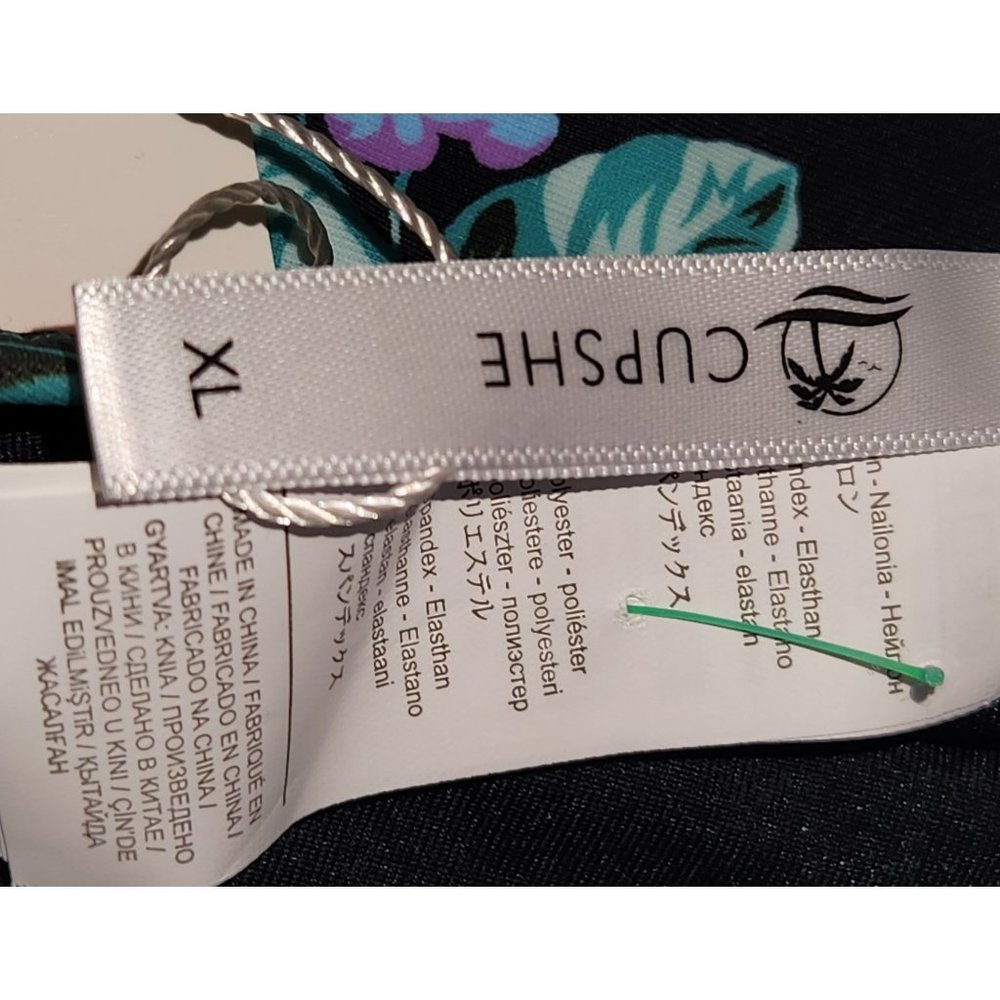 NWT Women's Cupshe Swimwear Size XL 2Piece Connected At Bra Black Floral - Picture 6 of 7
